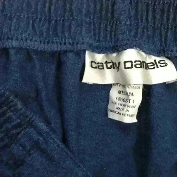 Cathy Daniels pajama set - Picture 8 of 8